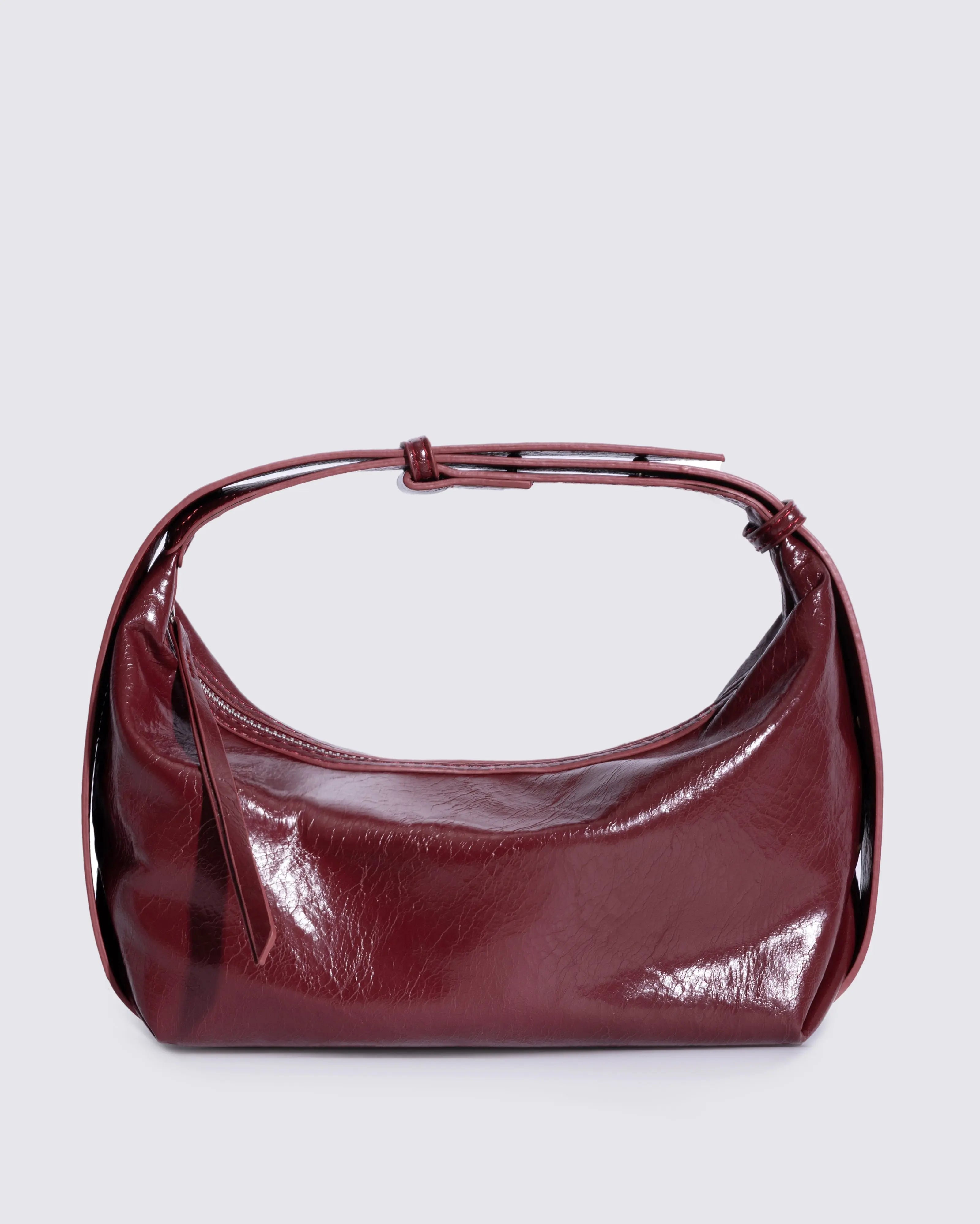 Frida Distressed Leather Sling Noirvere