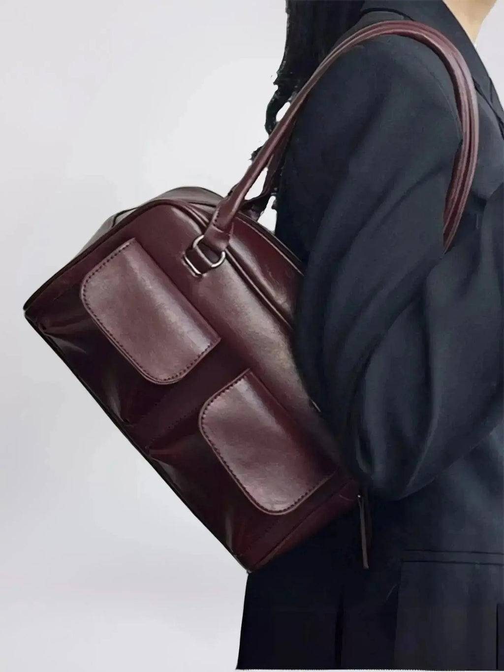 Sleek Daily Leather Carry Noirvere