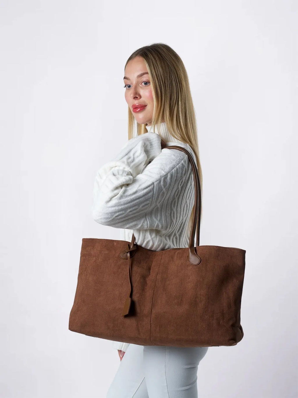 Big Suede Carry Noirvere